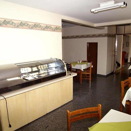 Hotel Families 乌贝兰迪亚 外观 照片