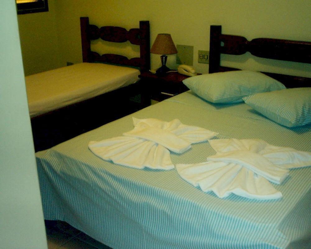 Hotel Families 乌贝兰迪亚 外观 照片